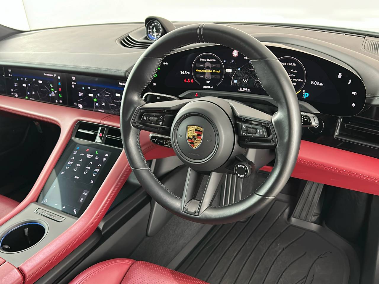 Taycan BASE SPORT TURISMO (12) image 24