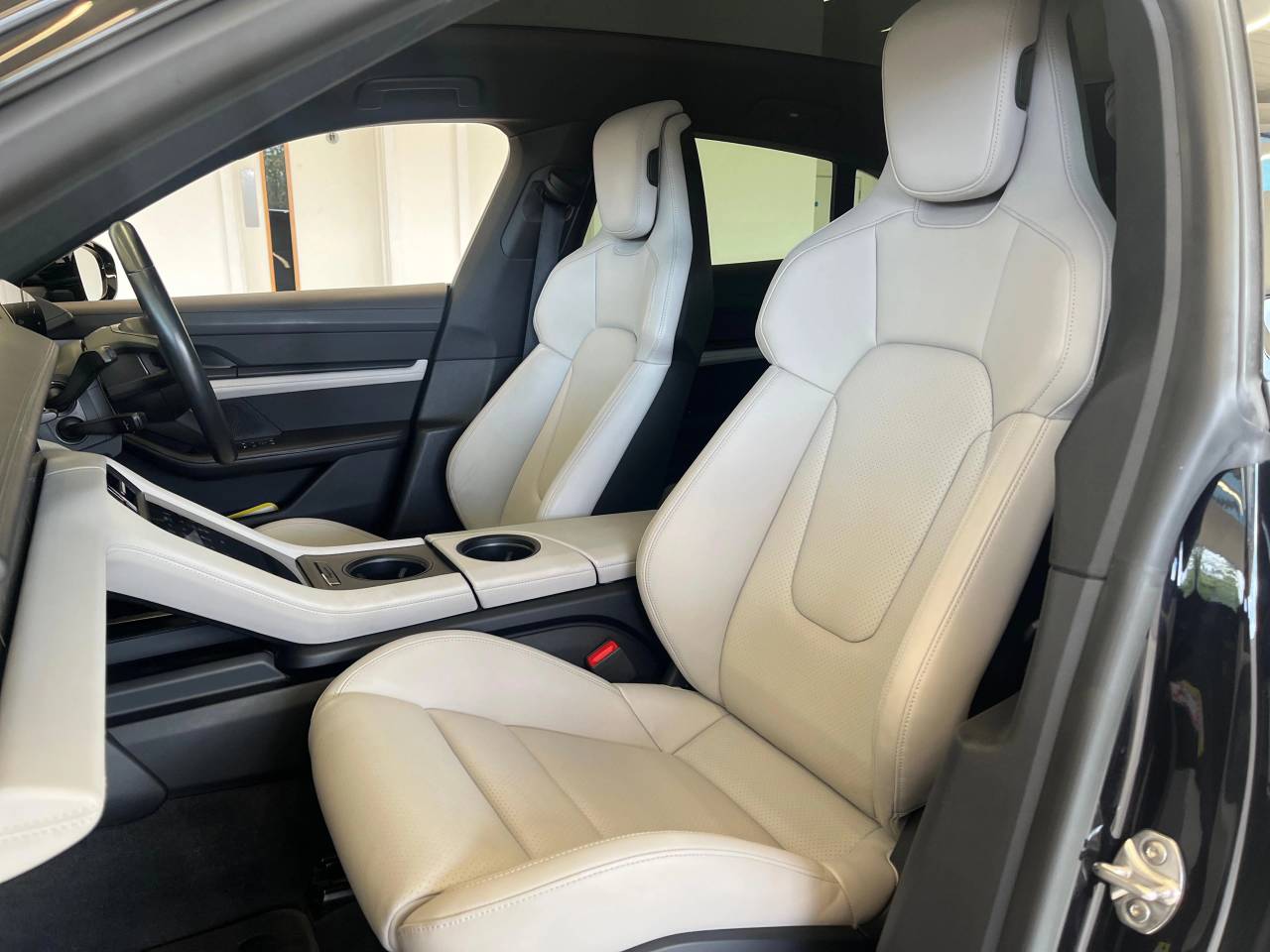 Taycan 4S SPORT TURISMO (5) image 16