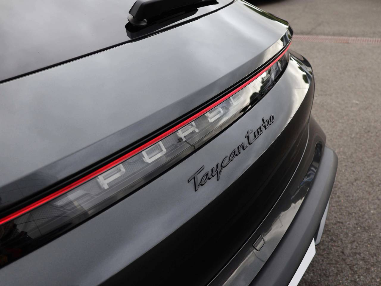 Taycan TURBO SPORT TURISMO (2) image 11