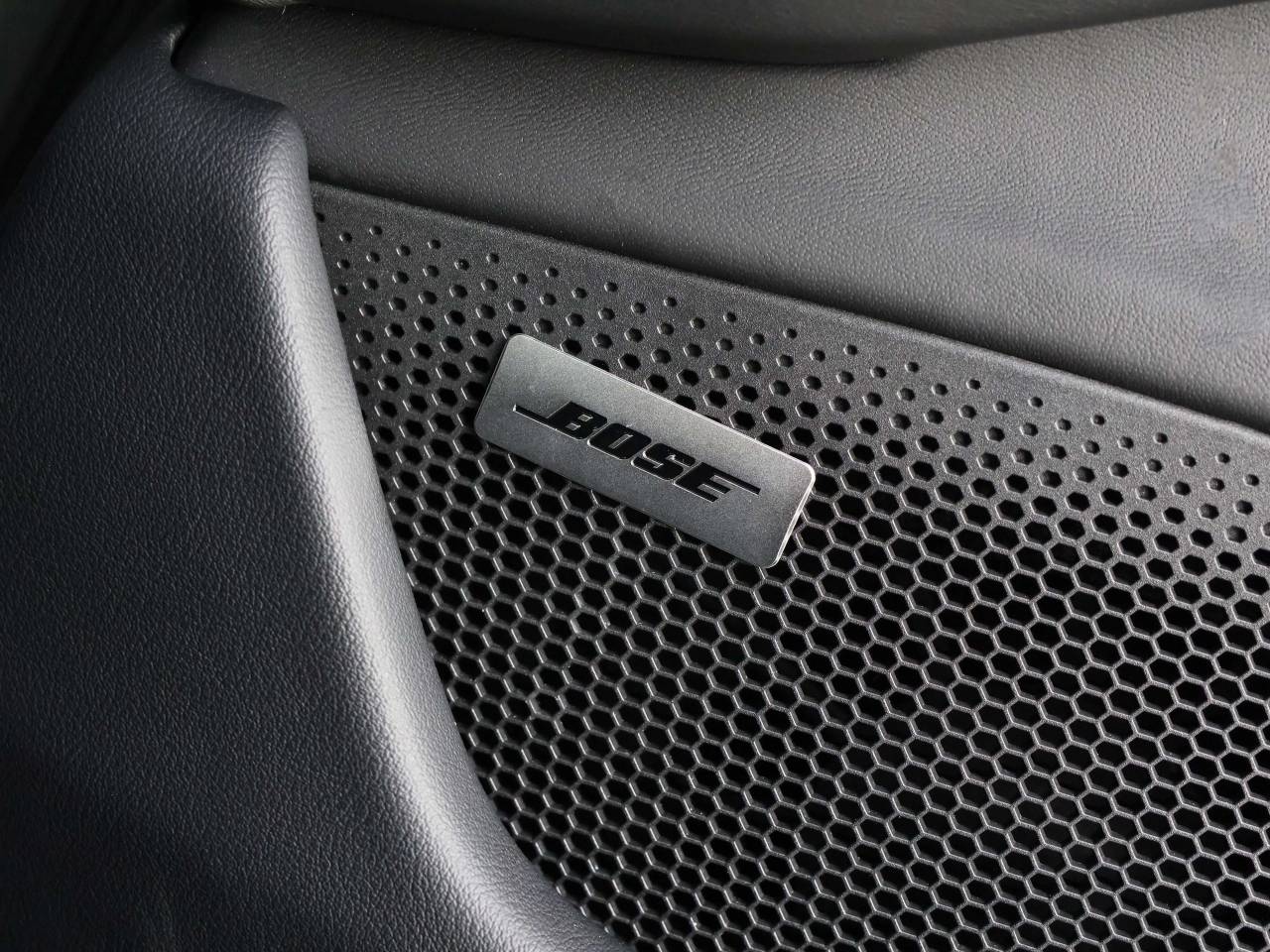 Taycan TURBO SPORT TURISMO (2) image 28
