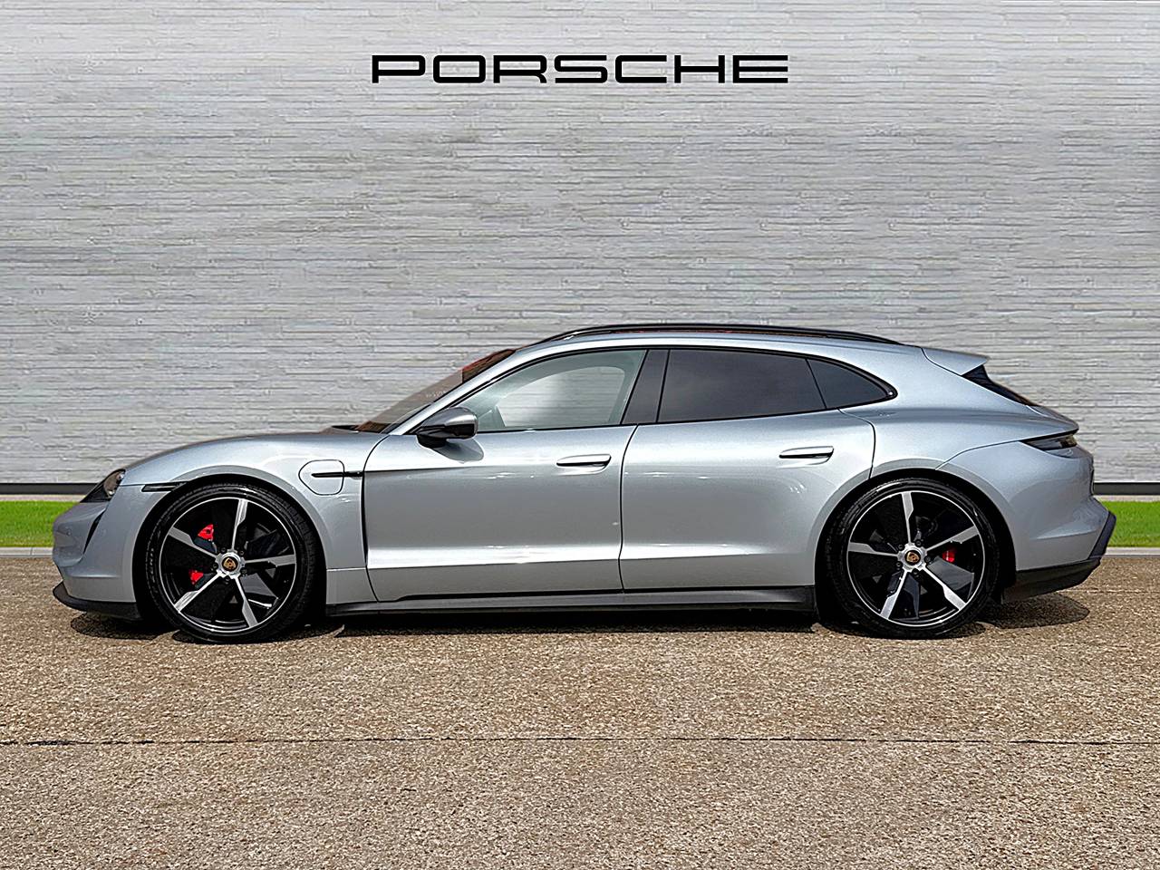 Taycan 4S SPORT TURISMO (13) image 06