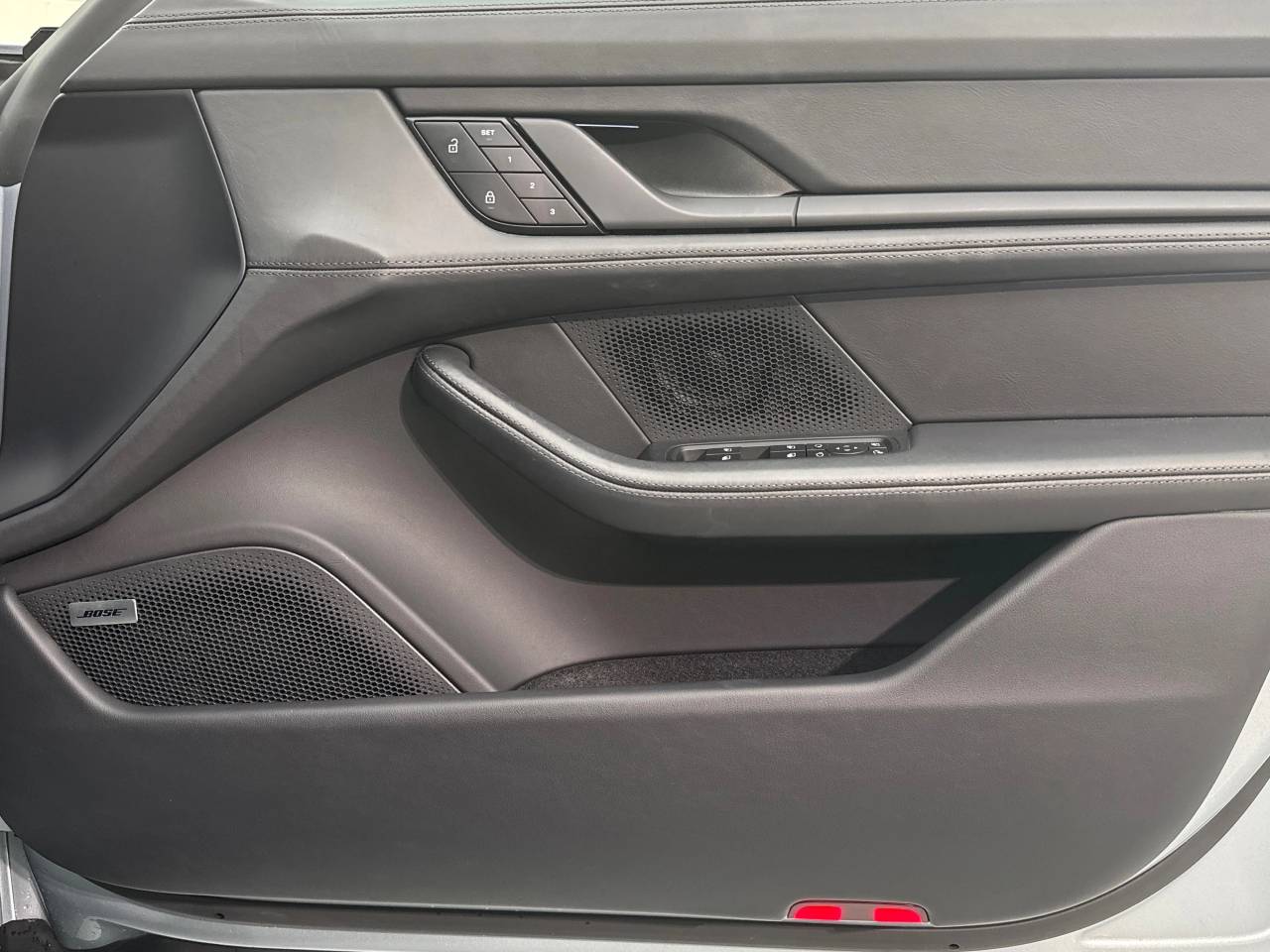 Taycan 4S SPORT TURISMO (13) image 33