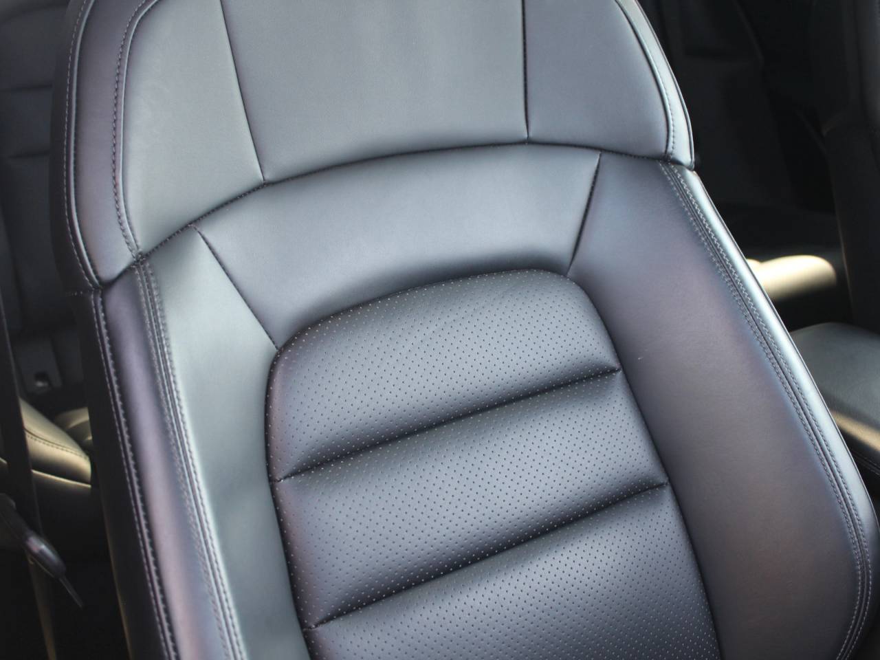 Taycan 4S SPORT TURISMO (10) image 26