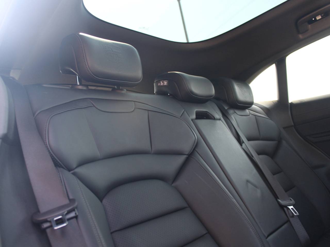 Taycan 4S SPORT TURISMO (10) image 37