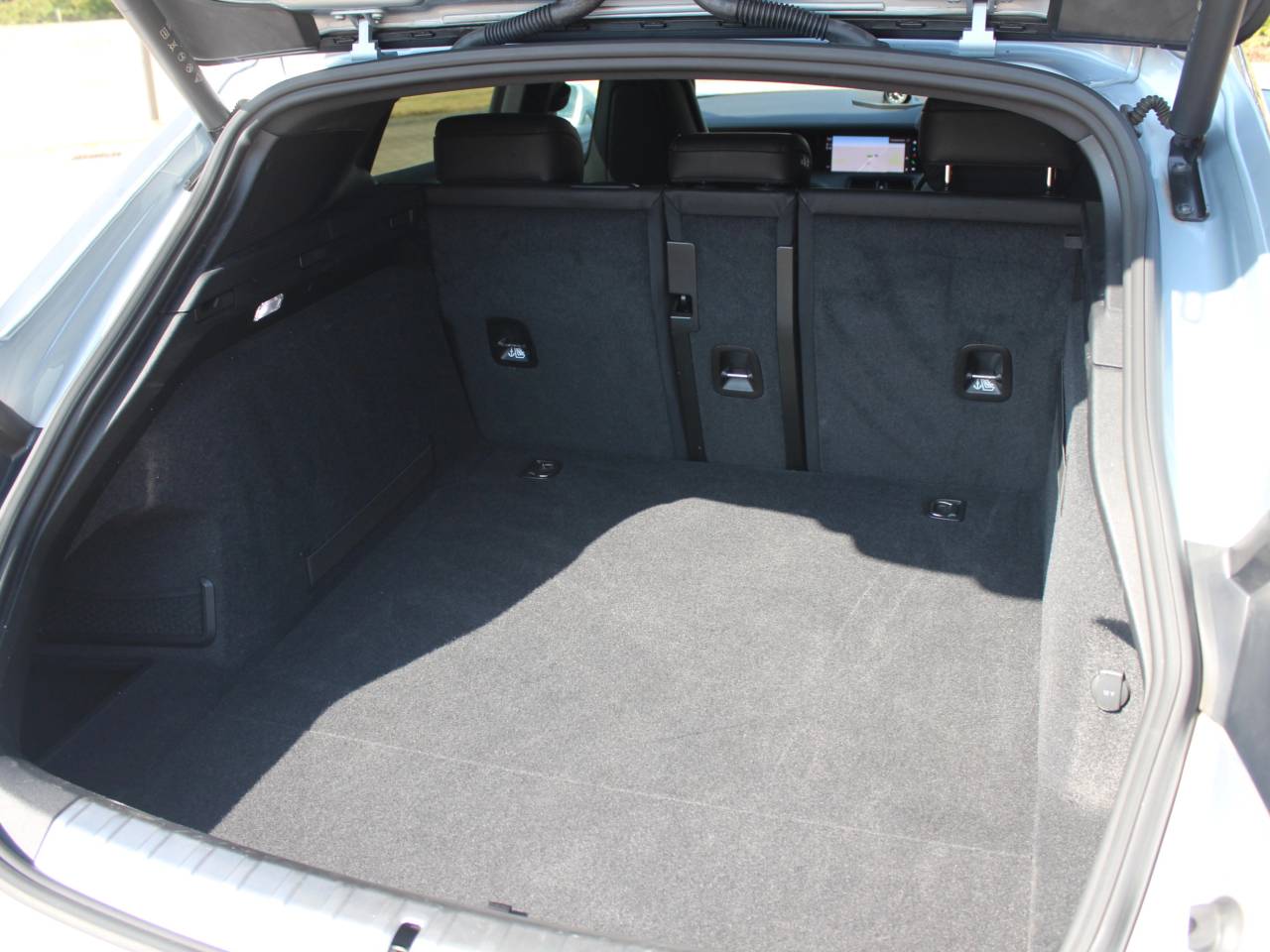 Taycan 4S SPORT TURISMO (10) image 40