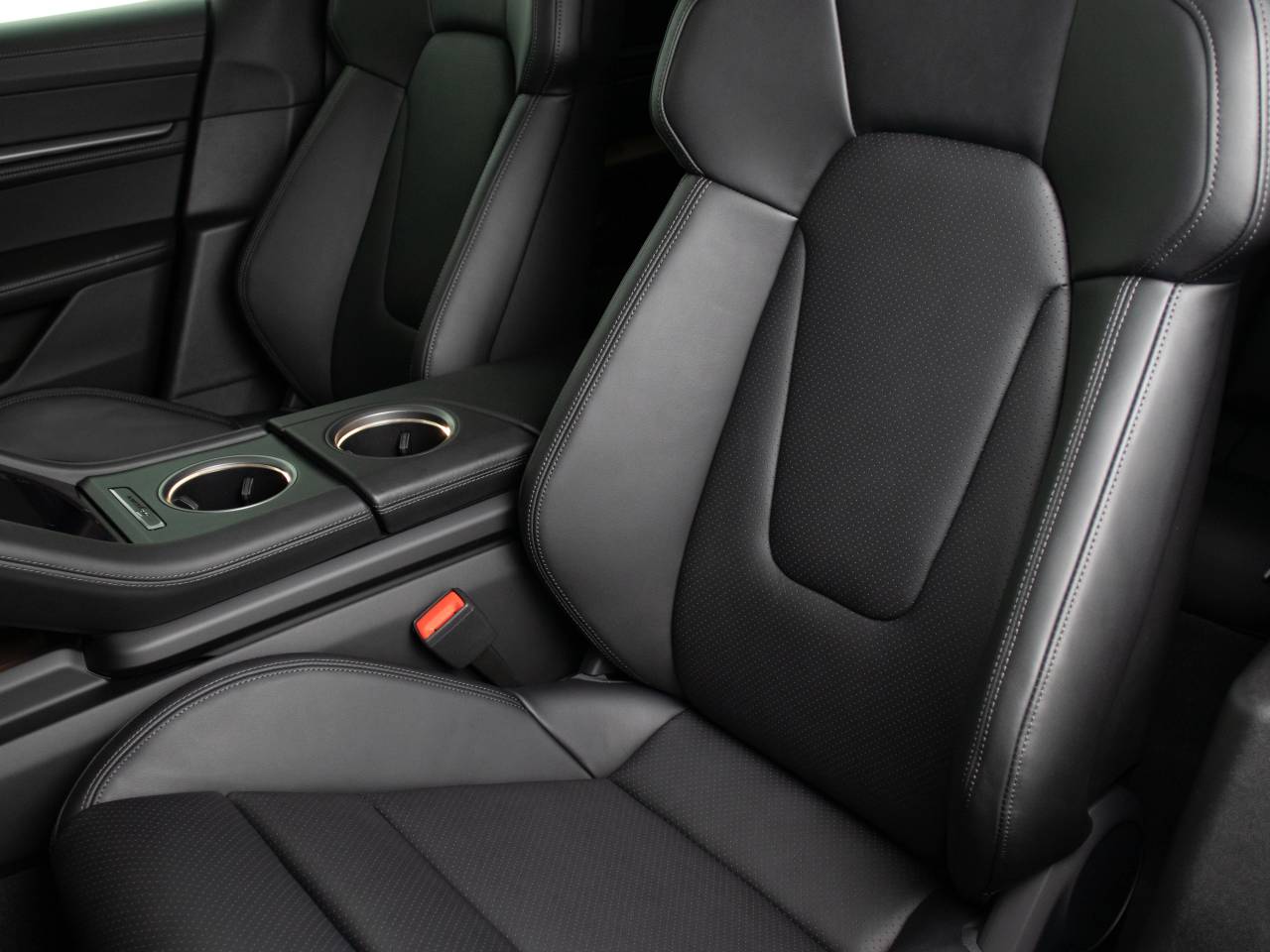 Taycan 4S CROSS TURISMO (3) image 58