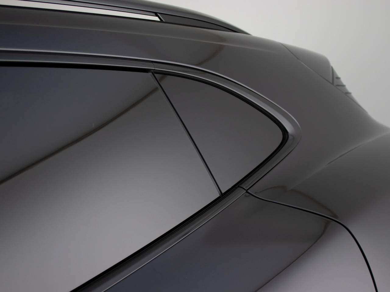 Taycan 4S CROSS TURISMO (3) image 26