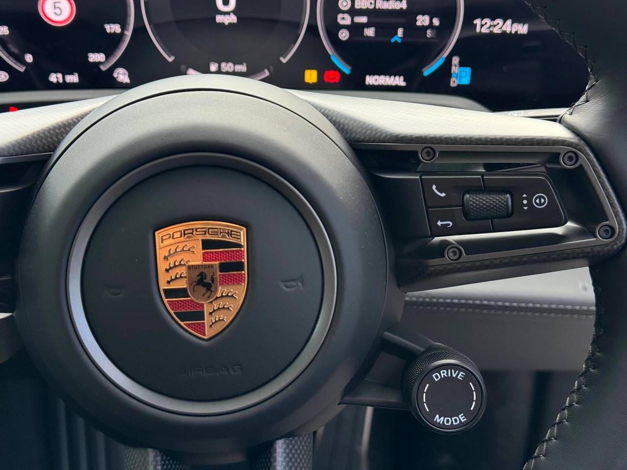Taycan BASE SPORT TURISMO (1) image 35
