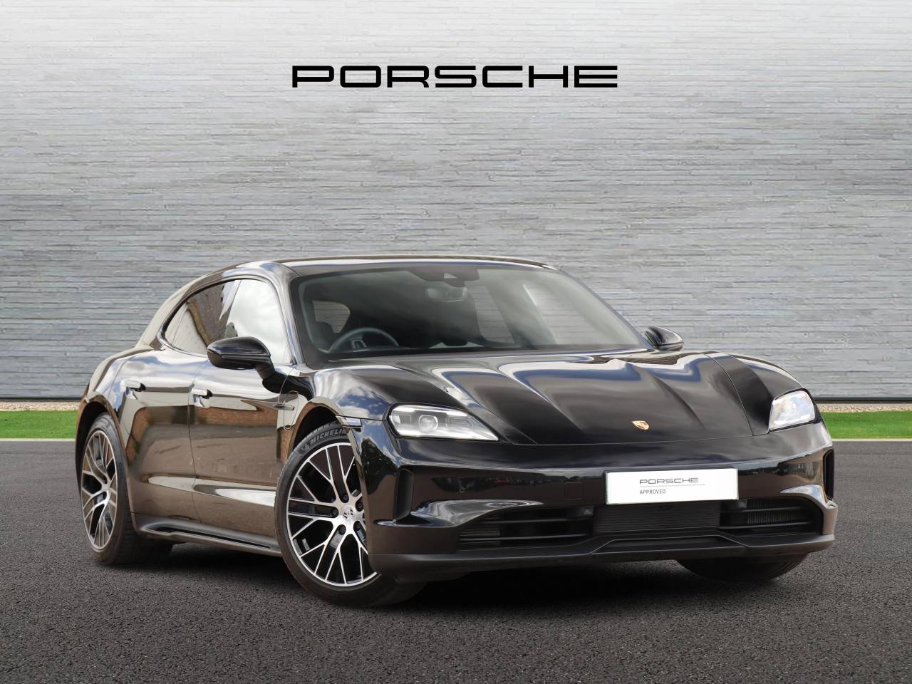 Taycan BASE SPORT TURISMO
