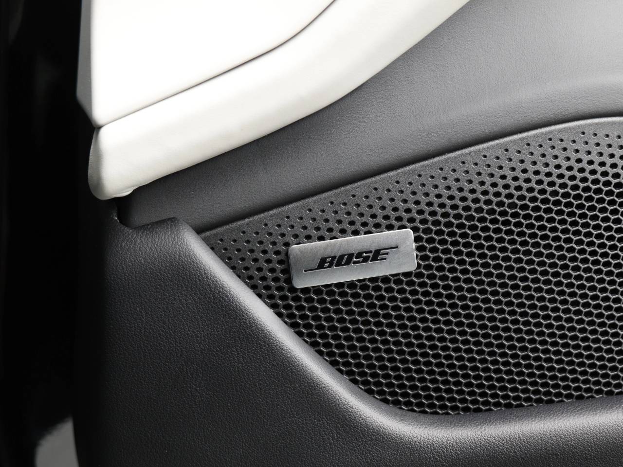 Taycan BASE SPORT TURISMO (12) image 22