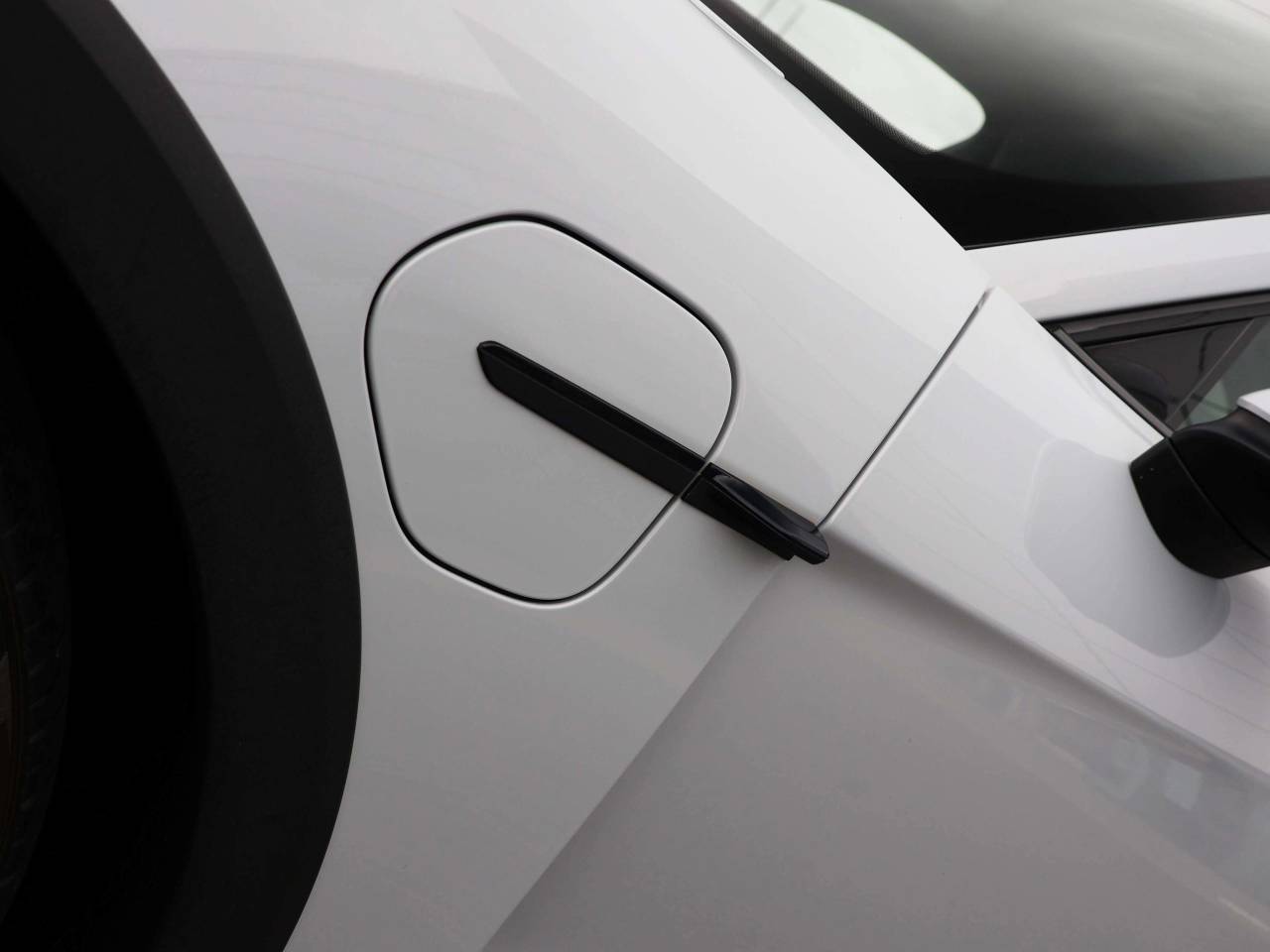 Taycan 4S CROSS TURISMO (51) image 32