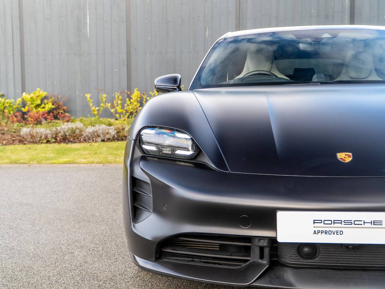 Taycan TURBO S SPORT TURISMO image 07