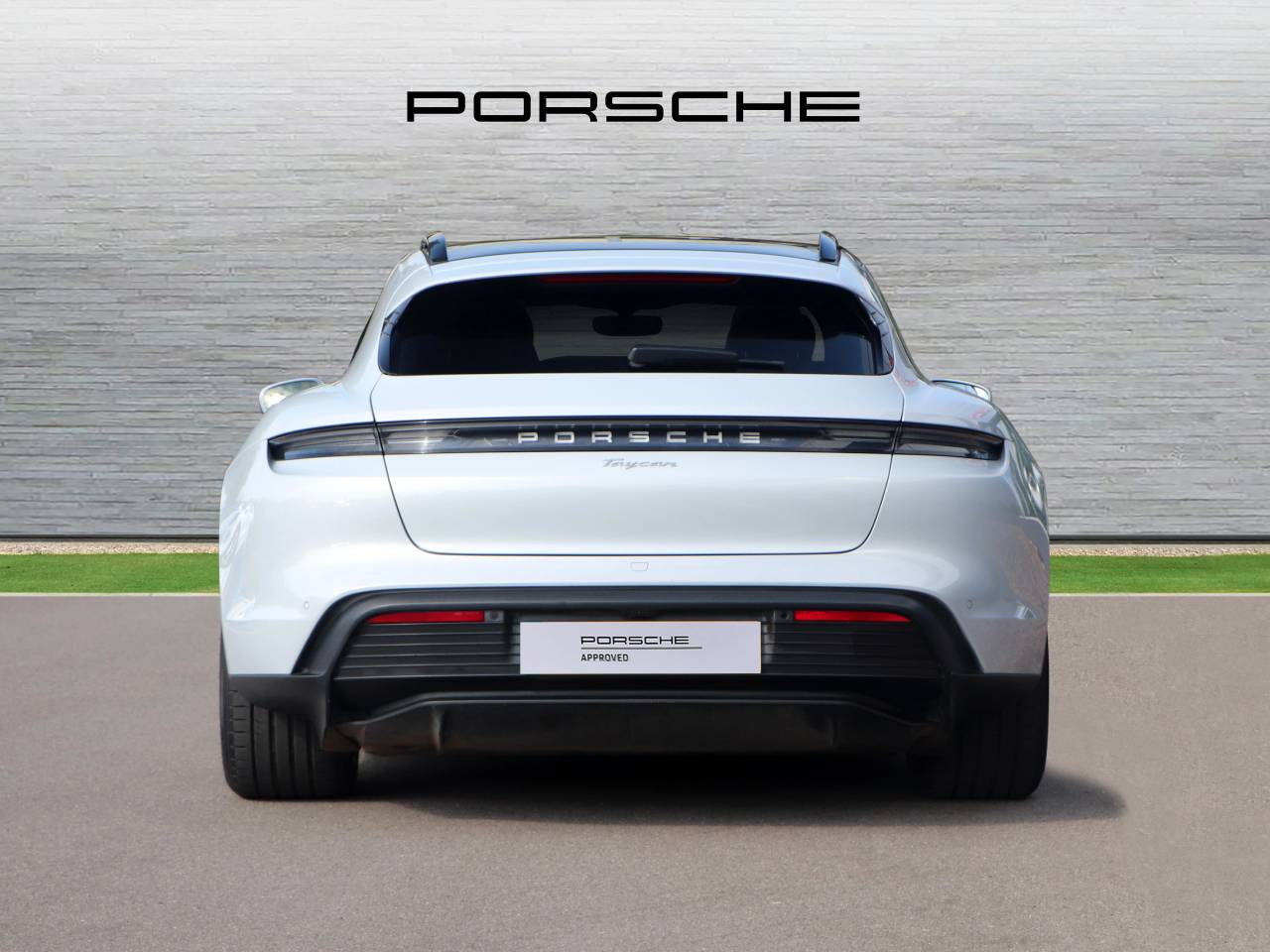 Taycan BASE SPORT TURISMO (6) image 06