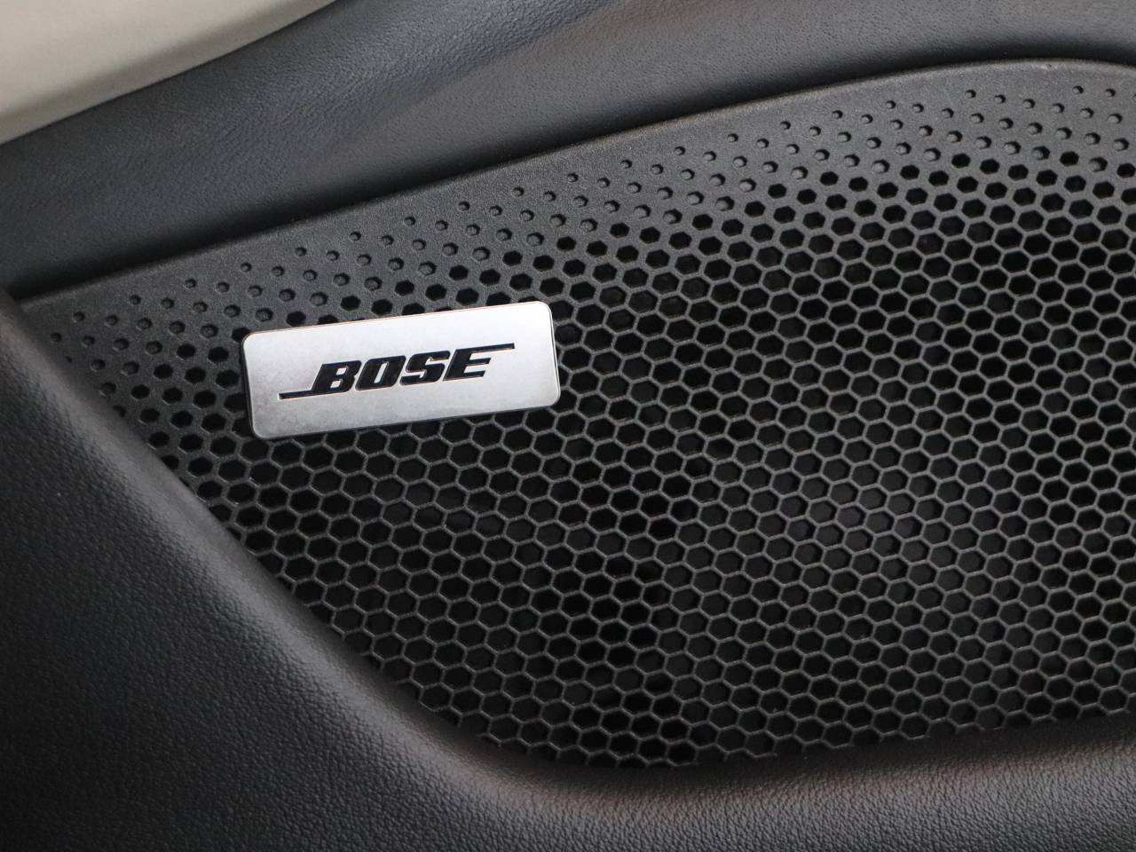 Taycan BASE SPORT TURISMO (6) image 15