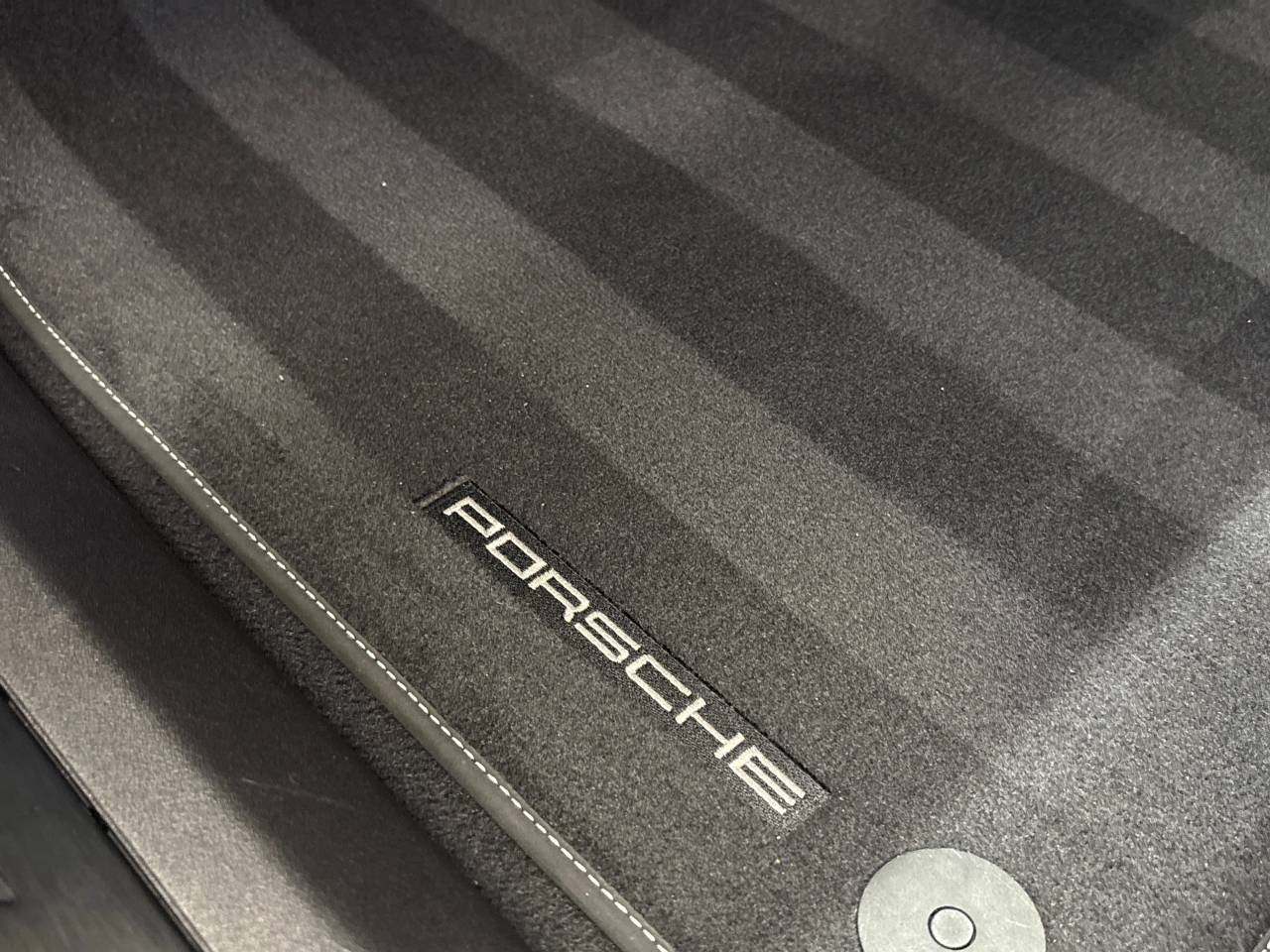 Taycan GTS SPORT TURISMO (1) image 42