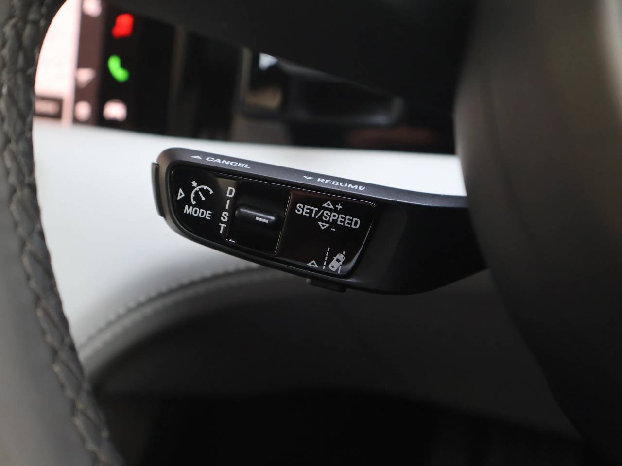Taycan 4S CROSS TURISMO (12) image 30