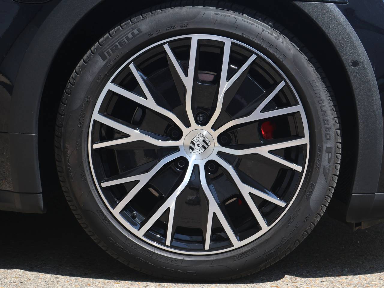 Taycan 4S CROSS TURISMO (12) image 08