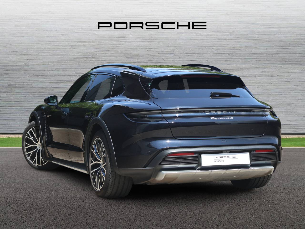 Taycan 4S CROSS TURISMO (12) image 03
