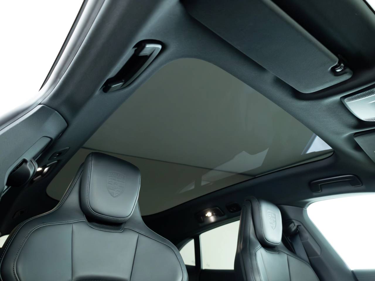 Taycan 4S CROSS TURISMO (19) image 17
