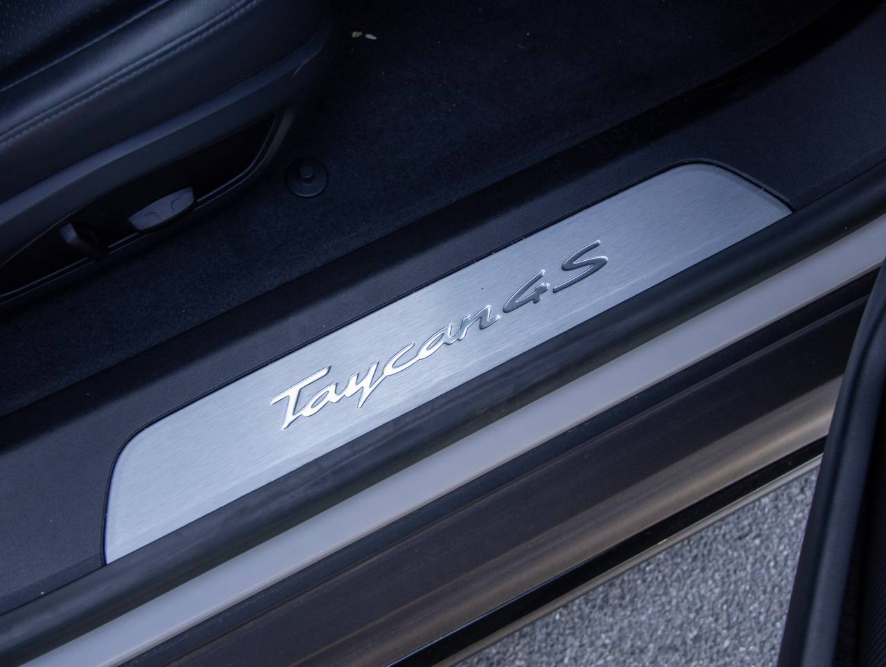 Taycan 4S (79KWH) (15) image 21
