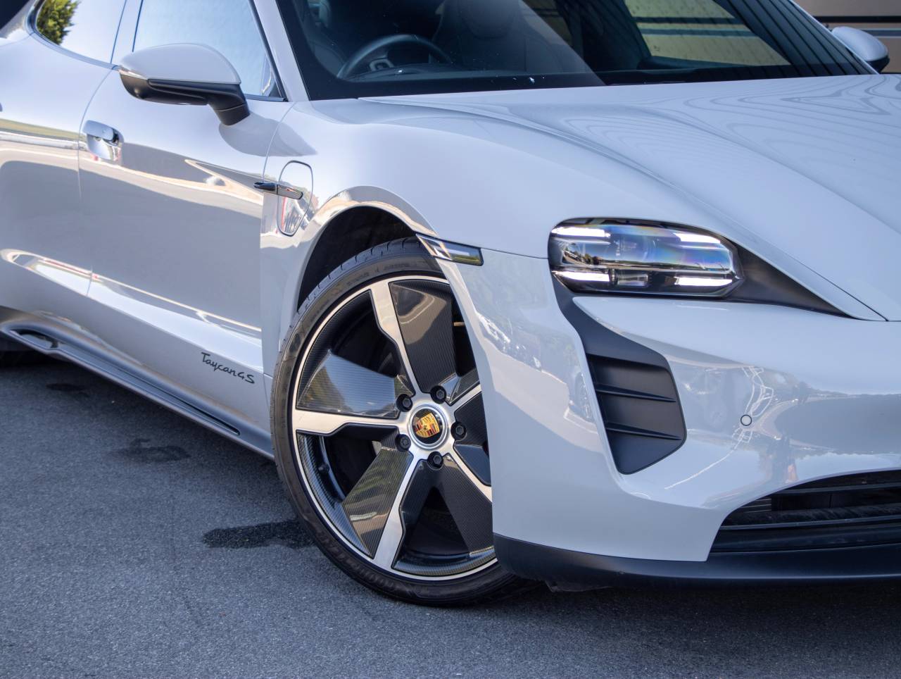 Taycan 4S (79KWH) (15) image 30