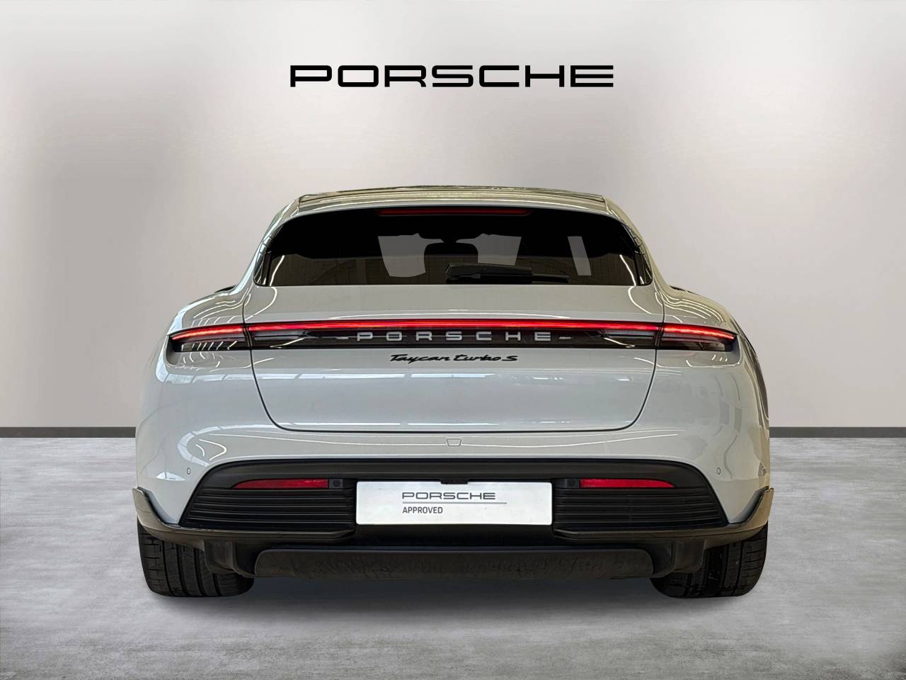 Taycan TURBO S SPORT TURISMO image 06
