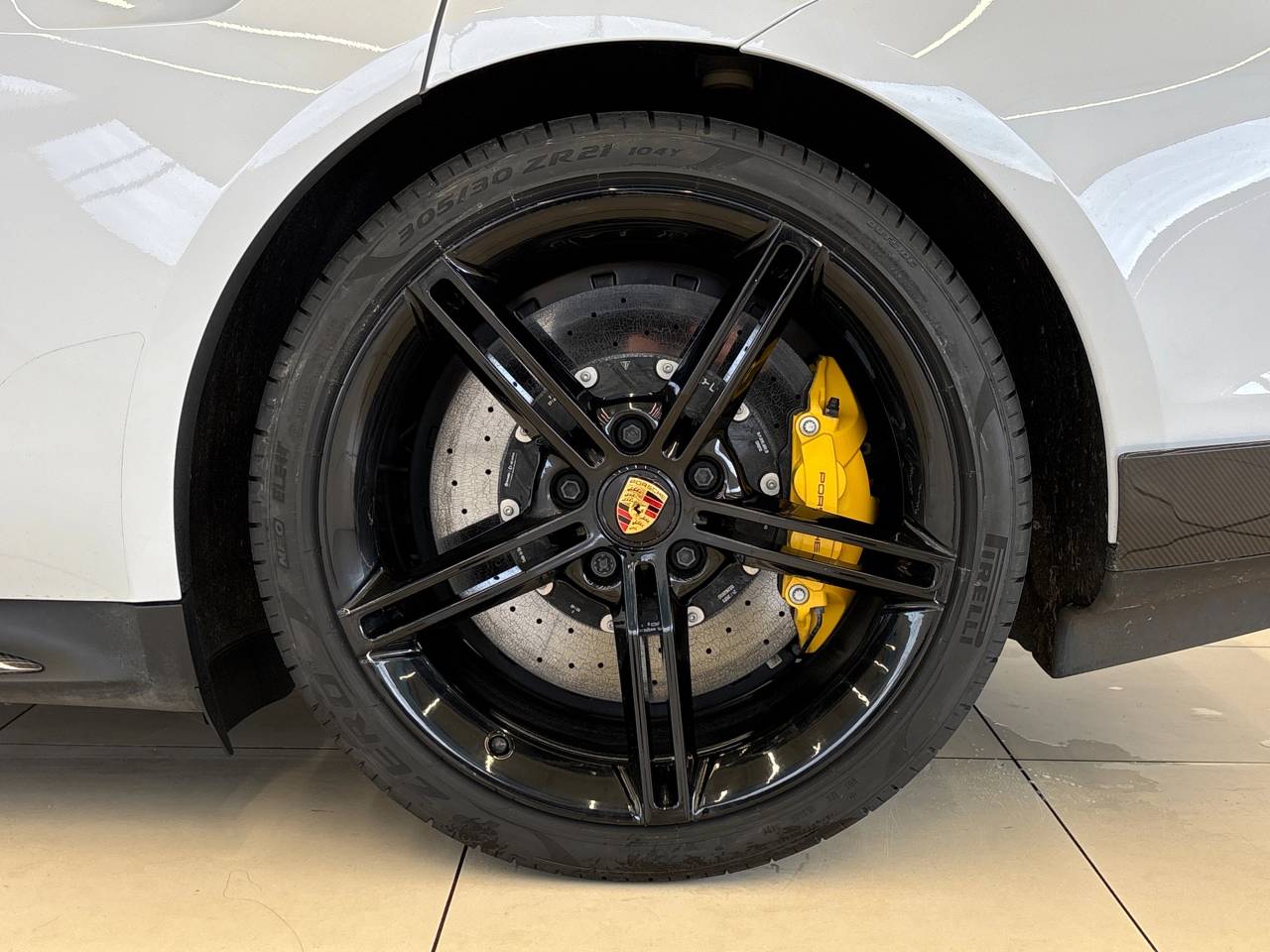 Taycan TURBO S SPORT TURISMO image 20