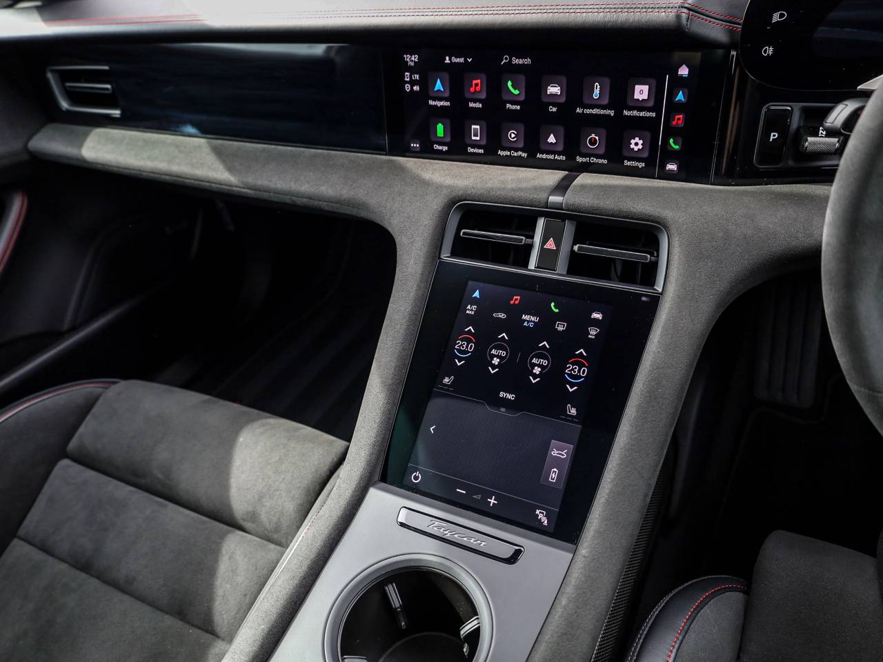 Taycan GTS SPORT TURISMO (13) image 20