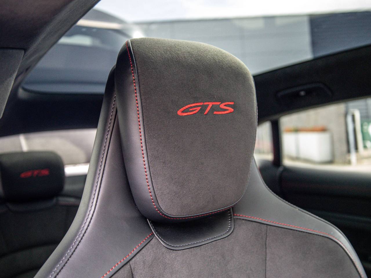 Taycan GTS SPORT TURISMO (13) image 28