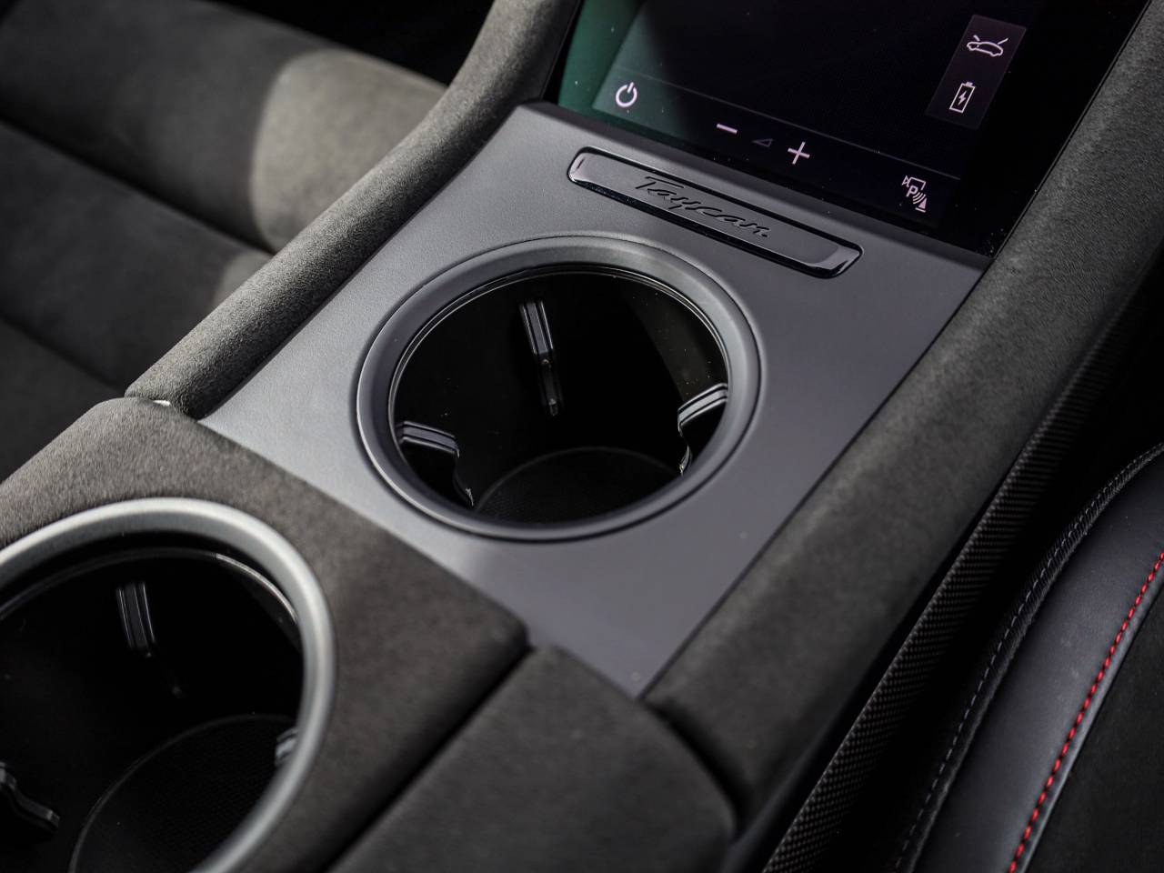 Taycan GTS SPORT TURISMO (13) image 22