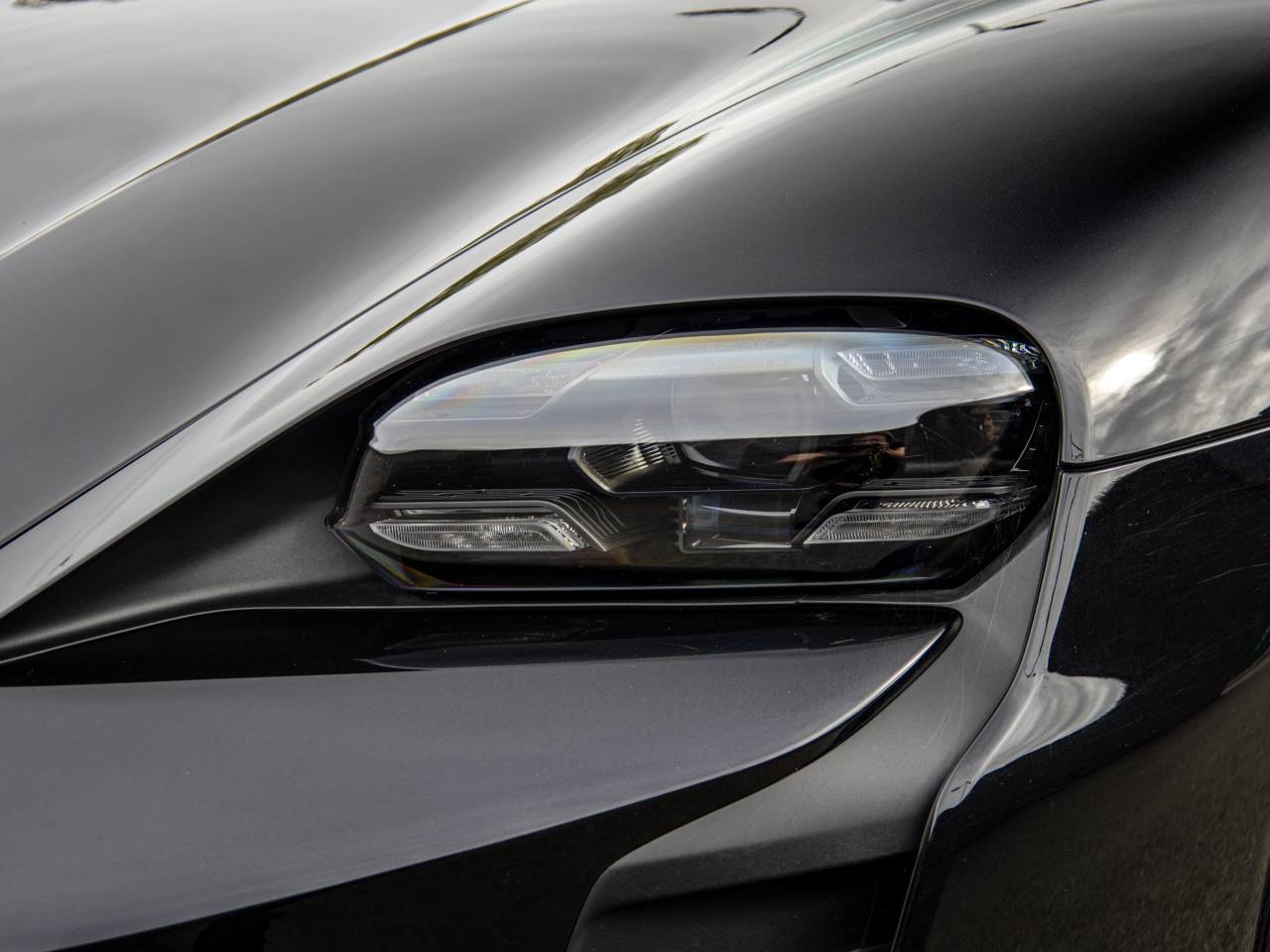 Taycan GTS SPORT TURISMO (13) image 10