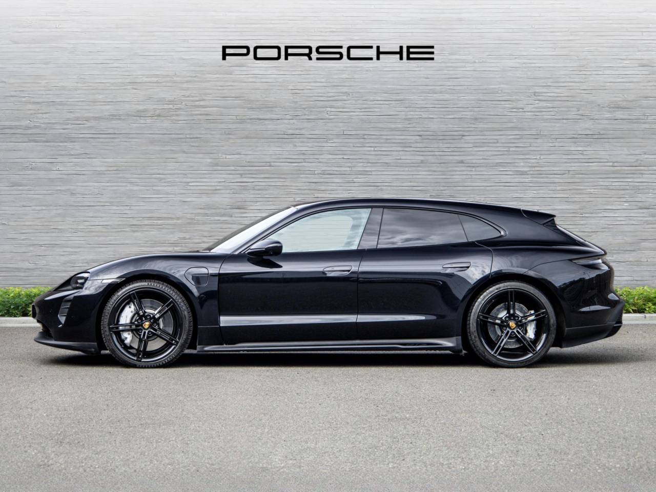 Taycan GTS SPORT TURISMO (13) image 06