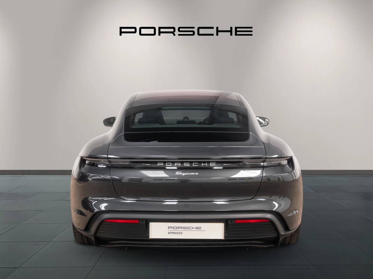 Taycan BASE (1) image 08