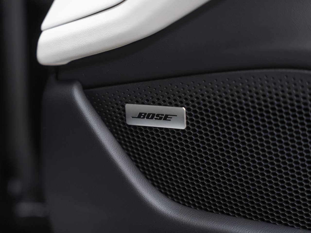 Taycan BASE (1) image 41