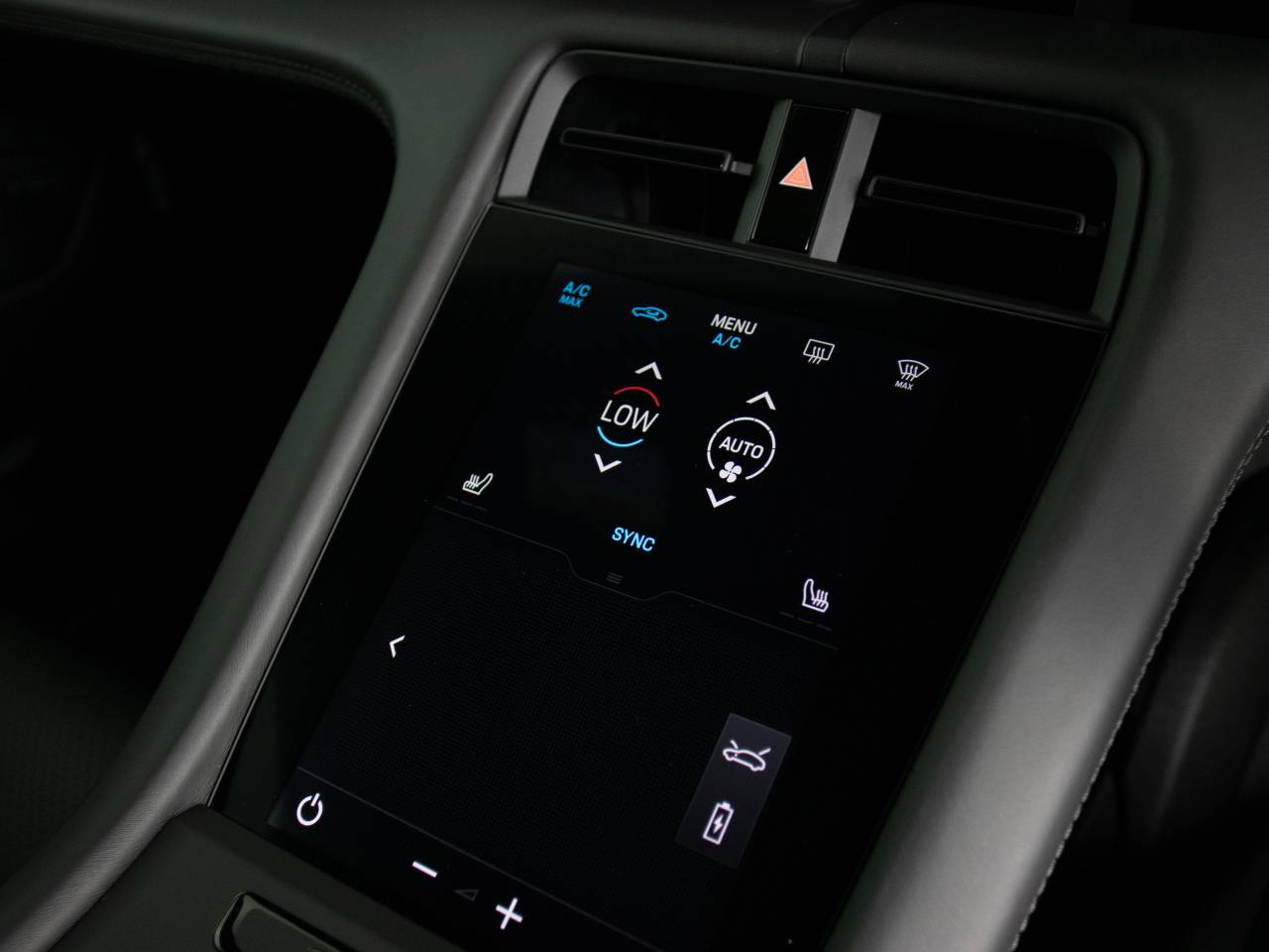 Taycan 4S CROSS TURISMO (4) image 35