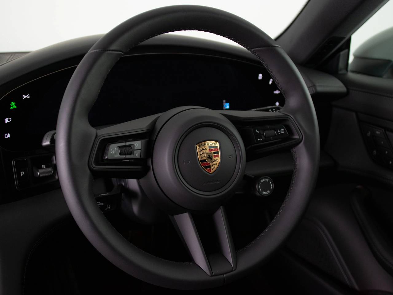 Taycan 4S CROSS TURISMO (4) image 09