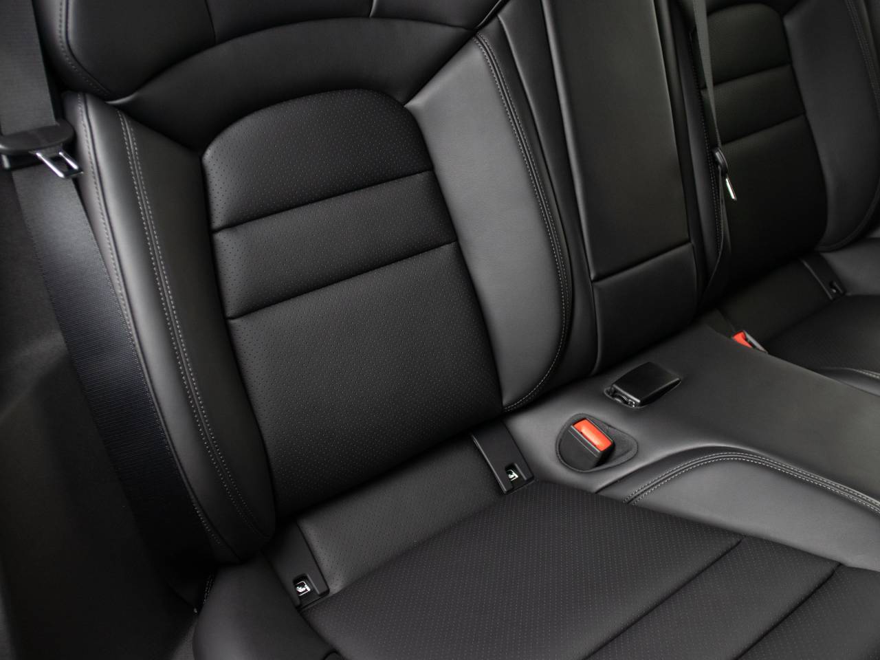 Taycan 4S CROSS TURISMO (4) image 44