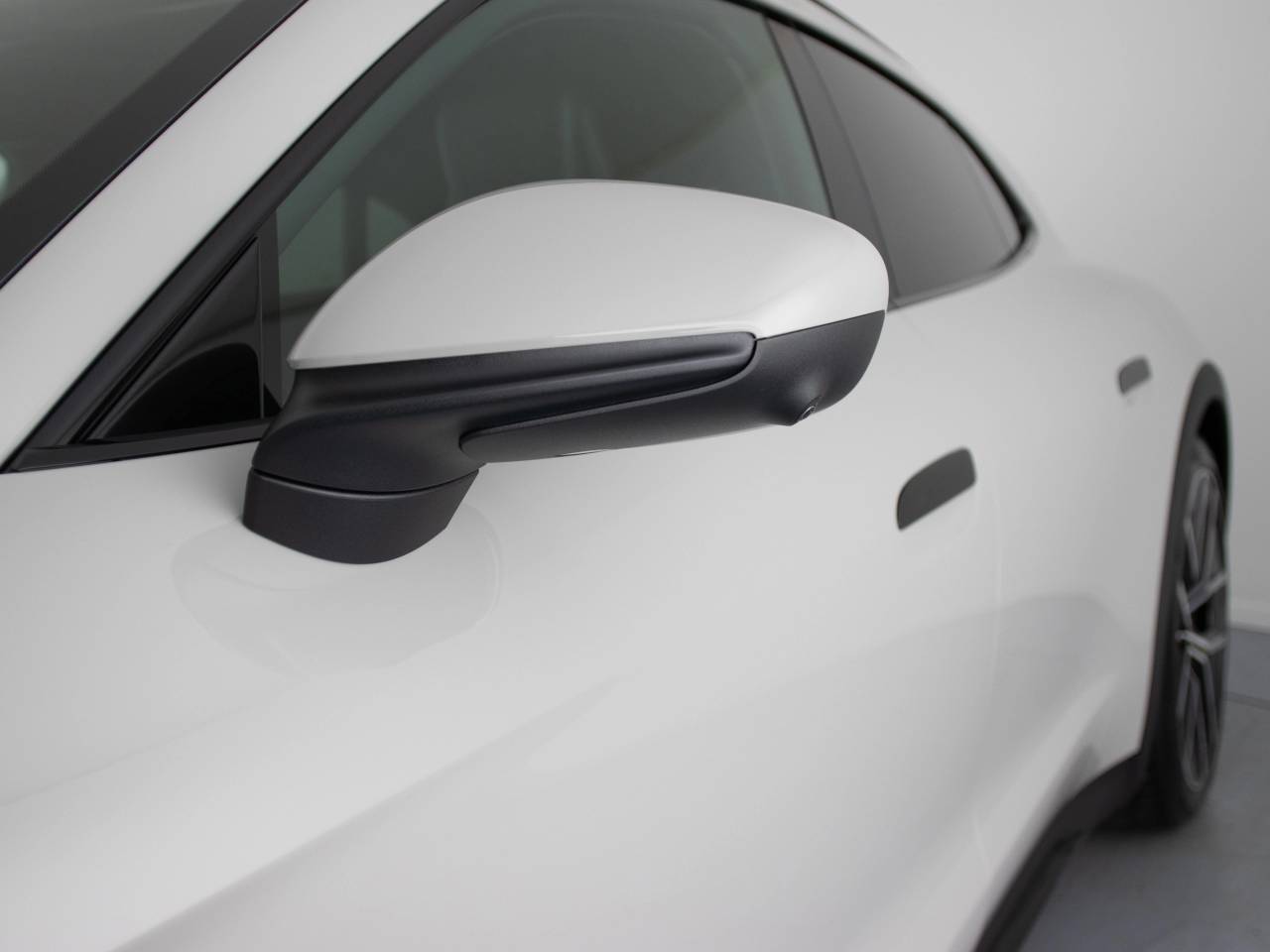 Taycan 4S CROSS TURISMO (4) image 19