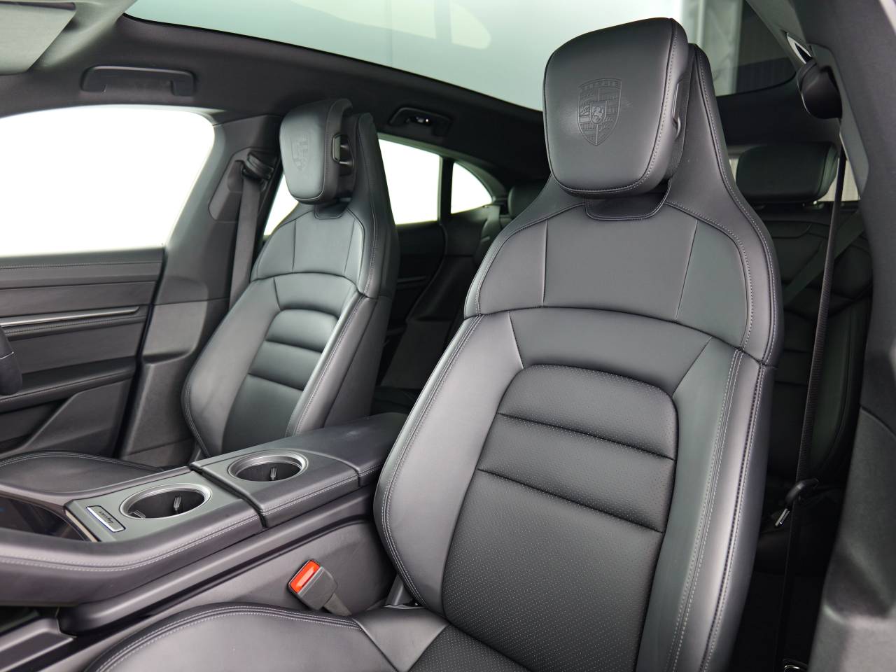 Taycan 4S SPORT TURISMO (7) image 18