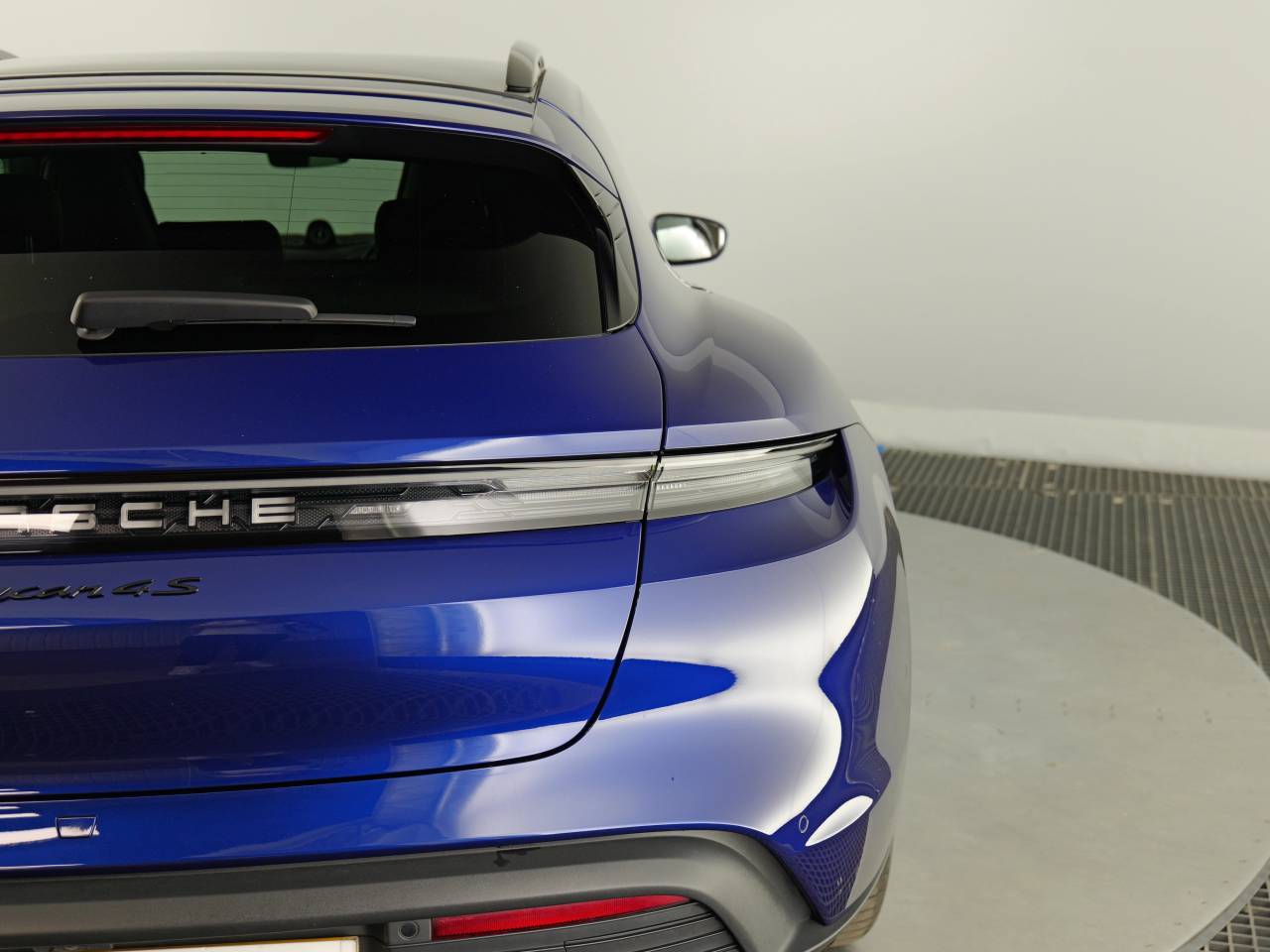 Taycan 4S SPORT TURISMO (7) image 16