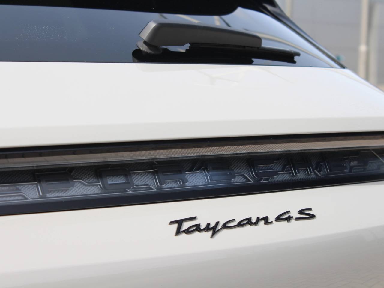 Taycan 4S CROSS TURISMO (10) image 22