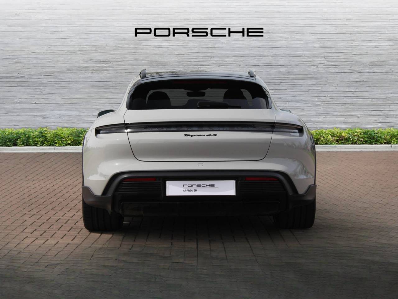 Taycan 4S CROSS TURISMO (10) image 09
