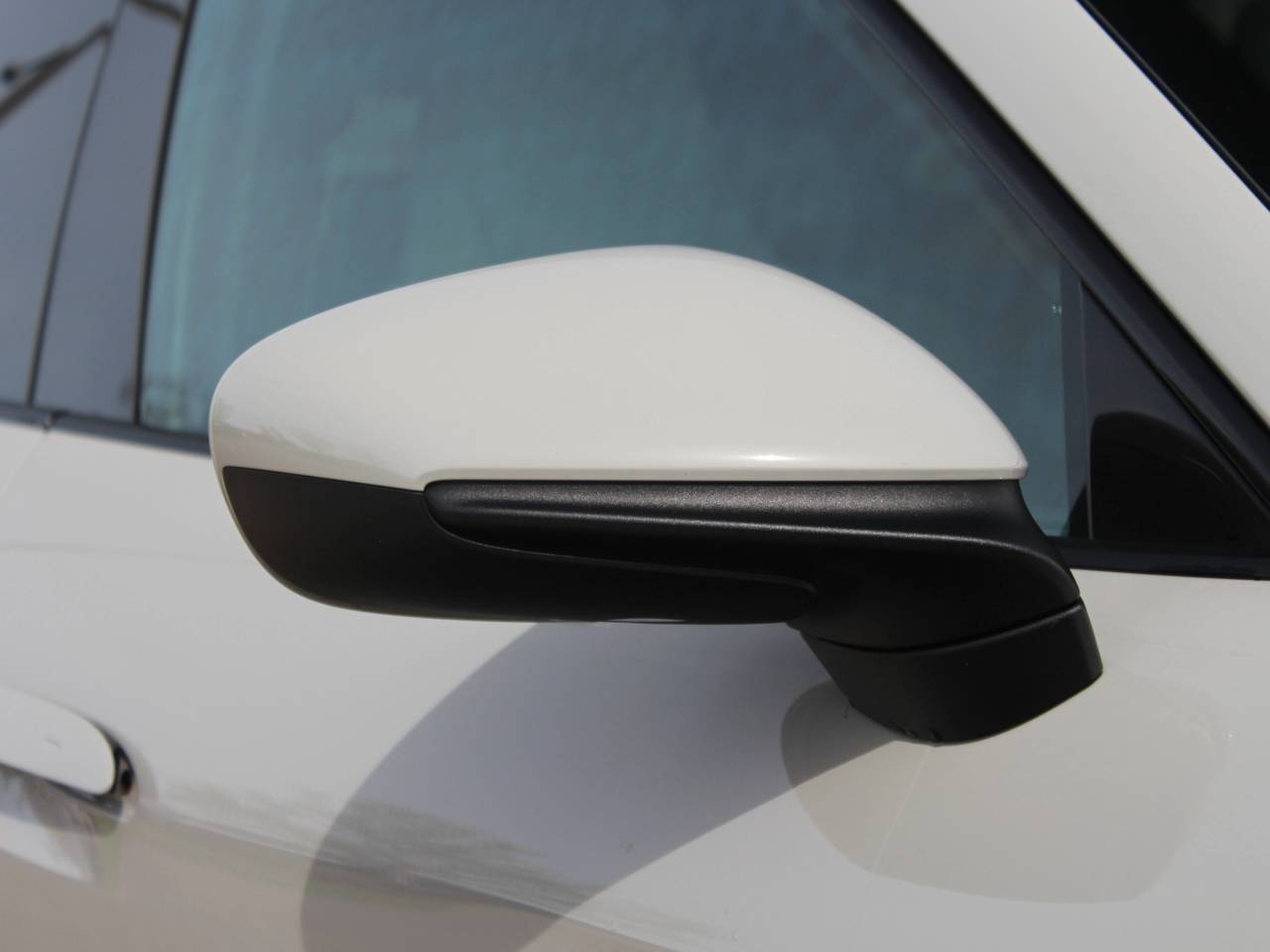 Taycan 4S CROSS TURISMO (10) image 17