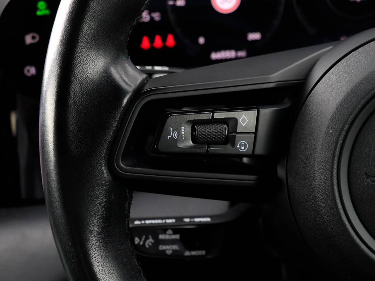 Taycan 4S SPORT TURISMO (11) image 18