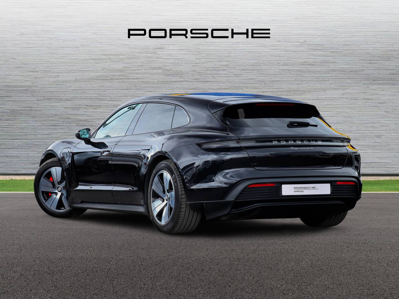 Taycan 4S SPORT TURISMO (11) image 02