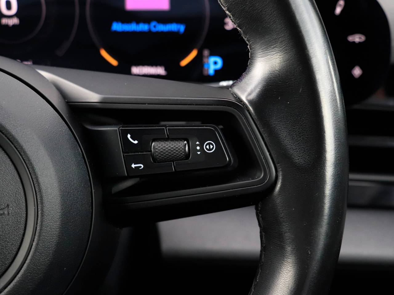 Taycan 4S SPORT TURISMO (11) image 19