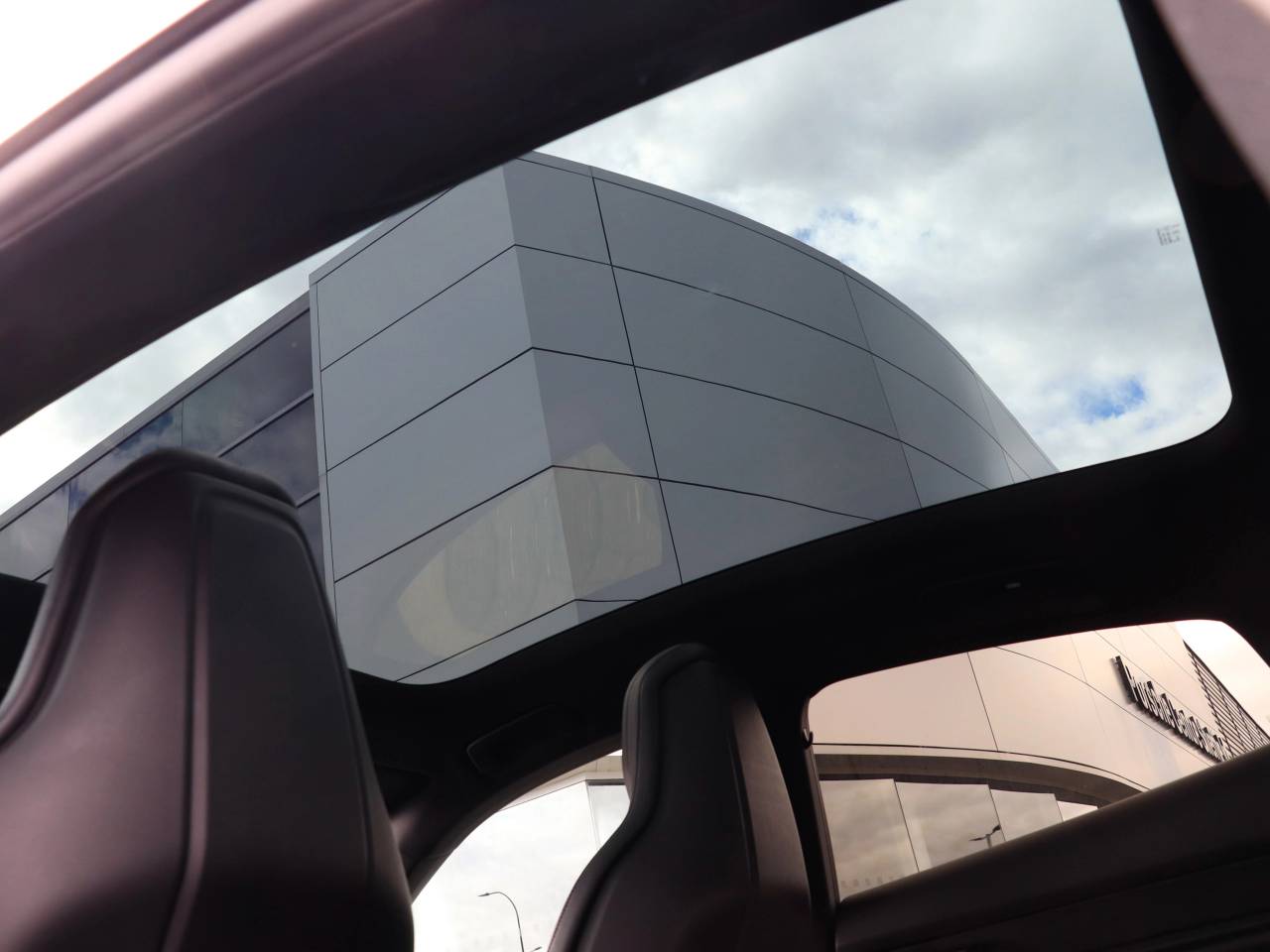 Taycan 4S (79KWH) (13) image 16
