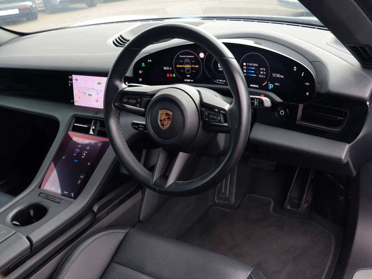 Taycan 4S (79KWH) (13) image 05