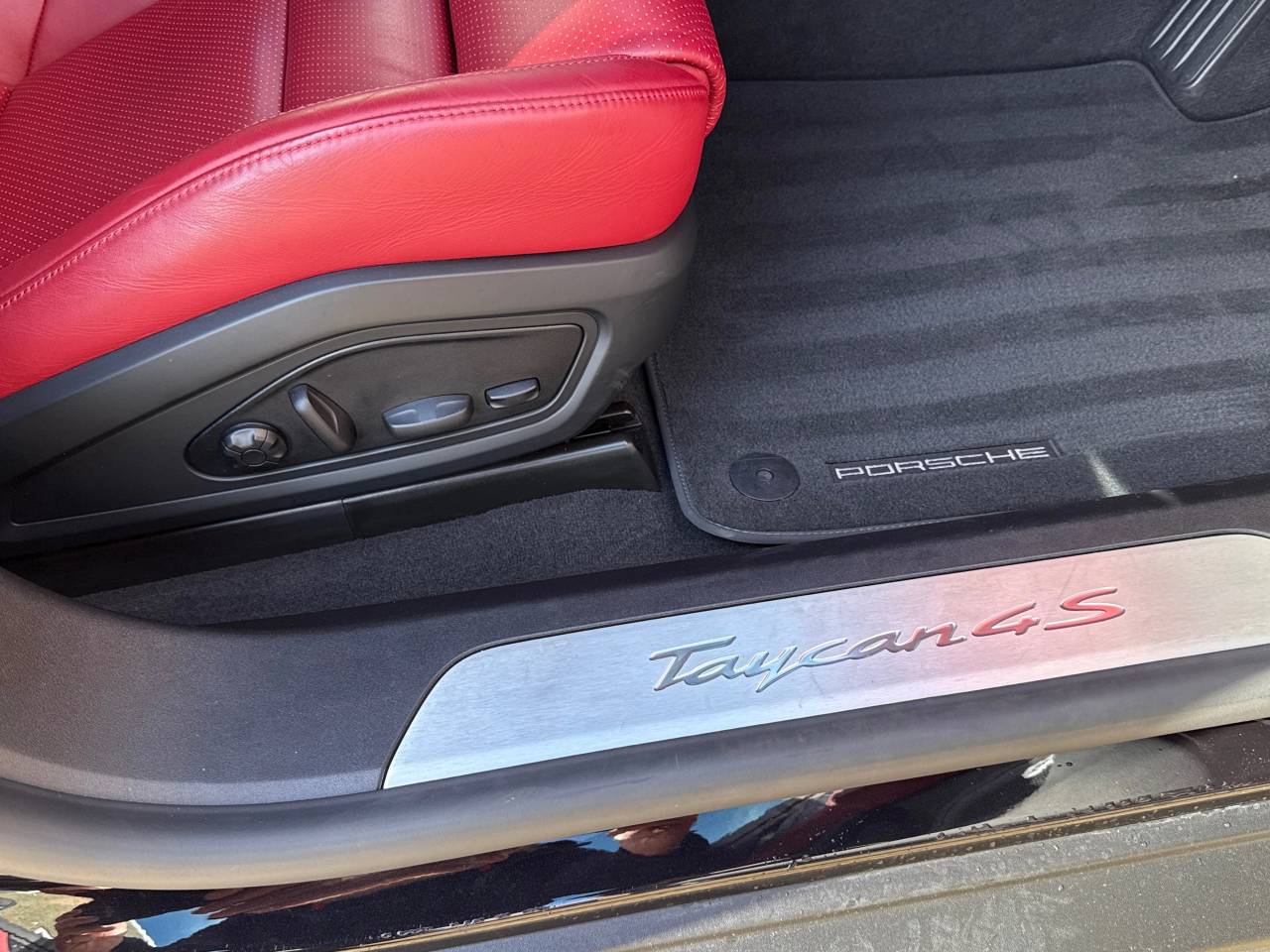 Taycan 4S SPORT TURISMO (10) image 33