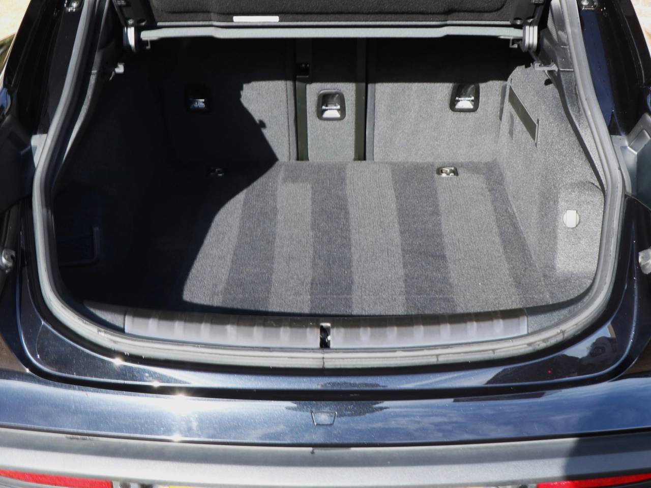 Taycan 4S SPORT TURISMO (10) image 15